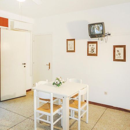 Yachting Residence Lignano Sabbiadoro Quarto foto