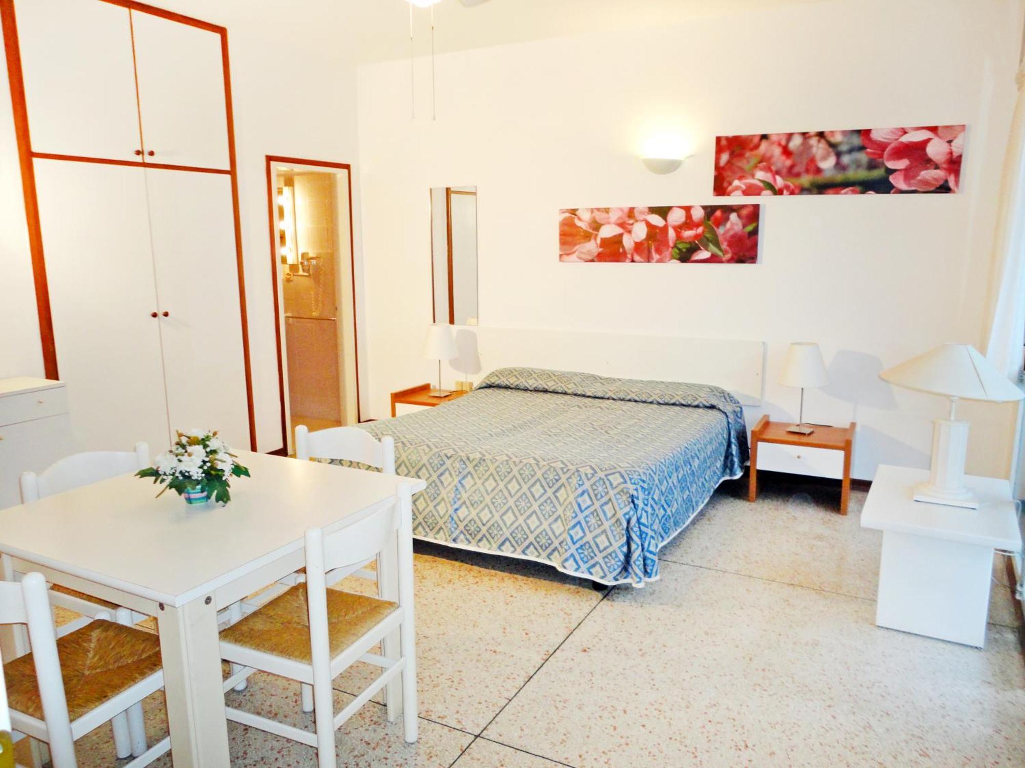 Yachting Residence Lignano Sabbiadoro Quarto foto